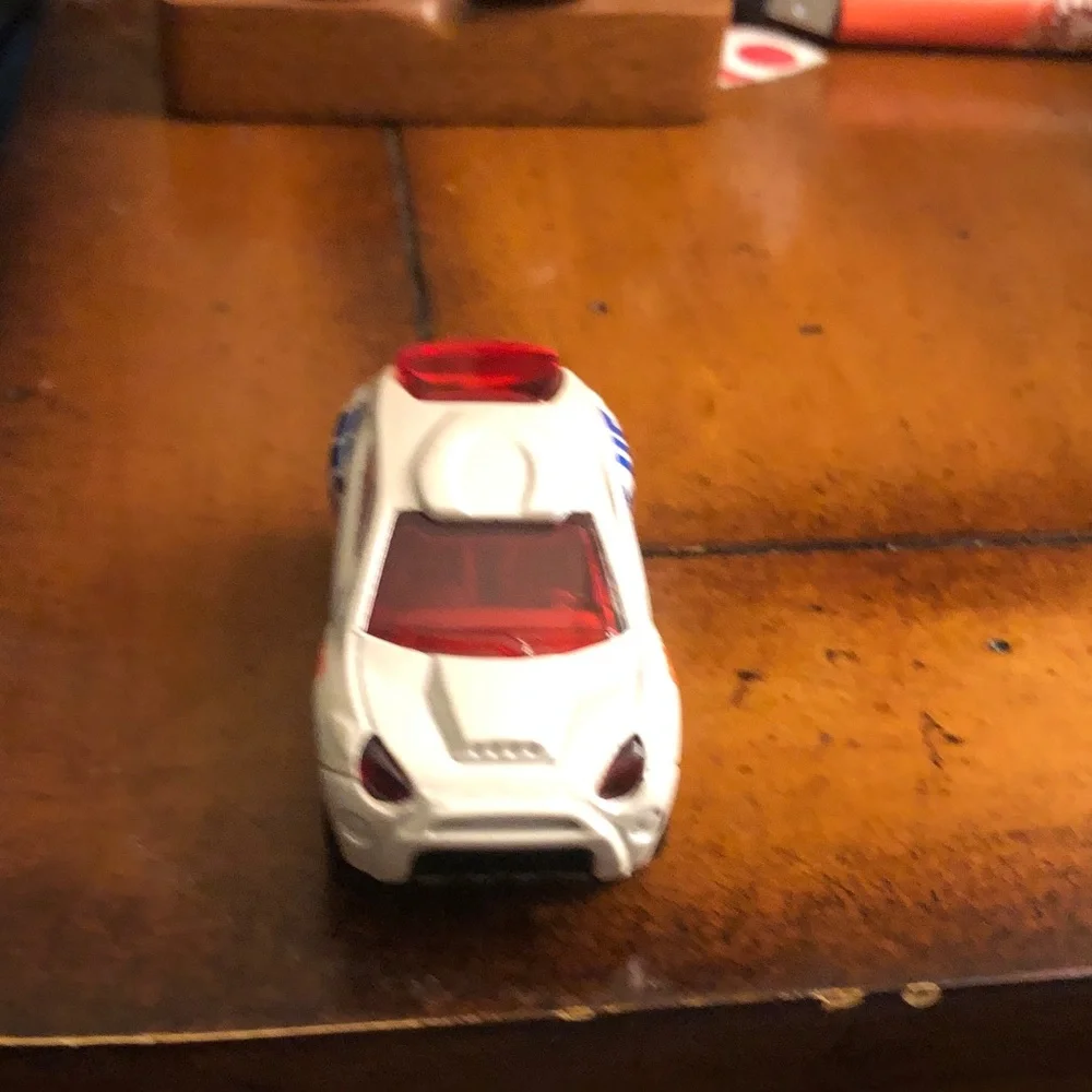 White Kids Toy Car with Red Windows - Brand Unspecified
